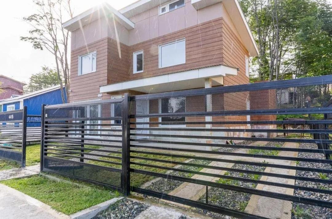 Moderna Casa En Ushuaia Villa Dış mekan fotoğraf